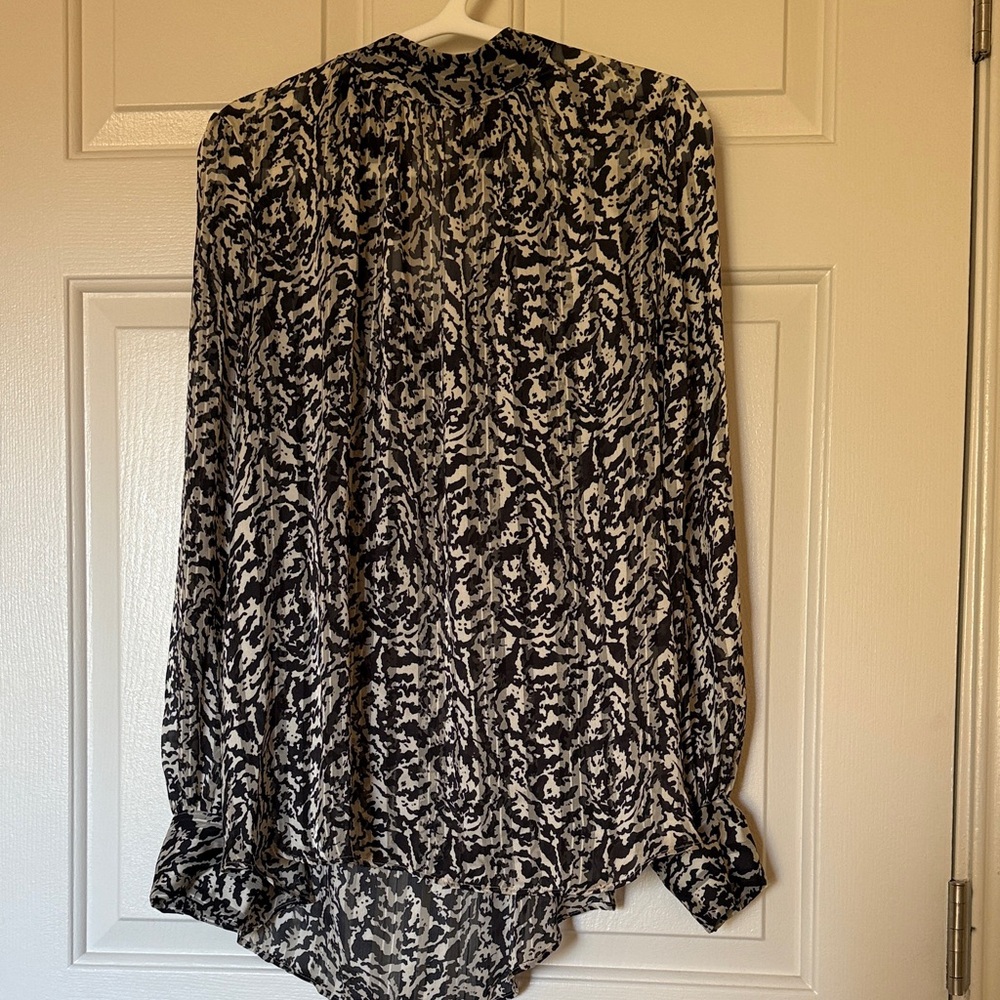 Elegant Black and White Women's Top